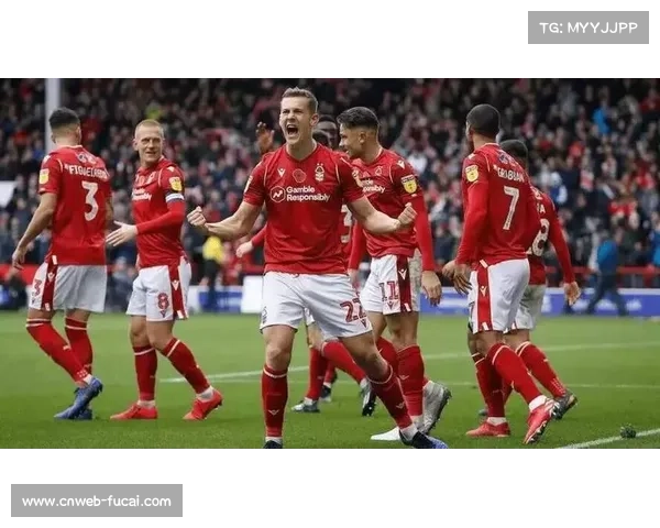 利物浦主场对阵狼队，卫冕冠军五轮不败迎战垫底球队