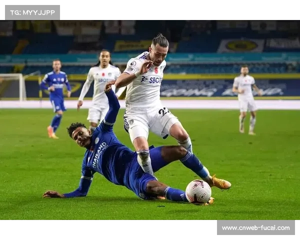 利兹联绝杀富勒姆，恩梅查91分钟抢点破门